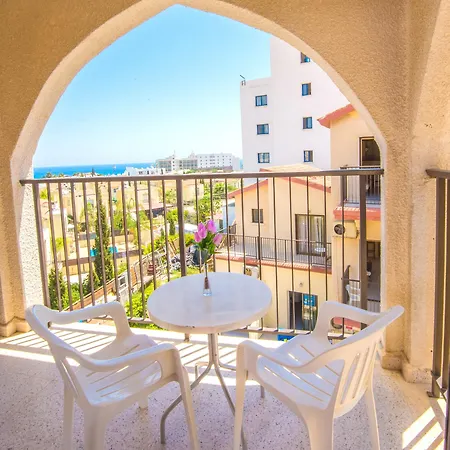 Hotel apartamentowy Windmills Protaras